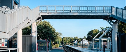 Natarbejde på Hjallese Station